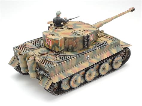 Tamiya 135 Model Kit Heavy Tank Tiger I Medium Term Production Type