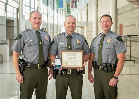 This Michigan Dnr Officer Has Saved Five Lives Since 2012