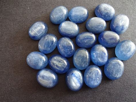 10x8mm Natural Kyanite Cabochon Oval Cabochon Polished Stone Blue