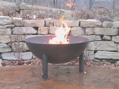 Small outdoor propane fire pit | fireplace design ideas. Ten Top Risks Of Propane Tank Fire Pit