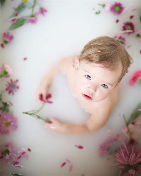 Baby flower milk bath / sheeana on instagram: Baby Milk Bath Photography | Bath photography