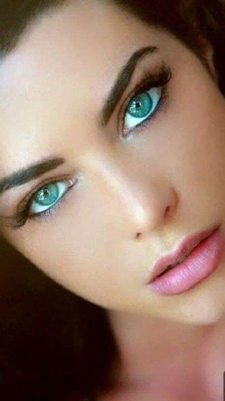 Pin By Klaudia Filona On Красивые глаза Beautiful Eyes Beautiful Green Eyes Stunning Eyes