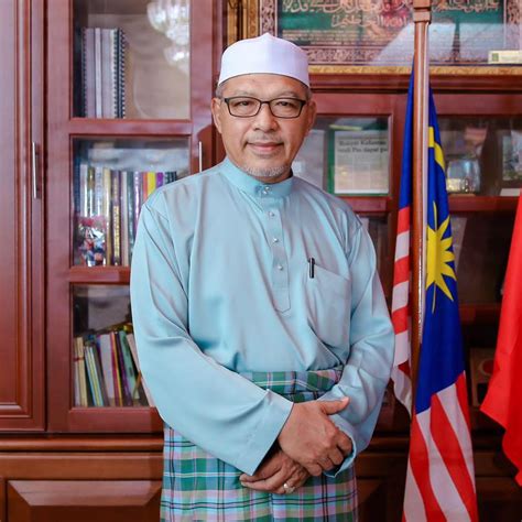 Perutusan Menteri Besar Kelantan Sempena Aidilfitri 1439h Berita