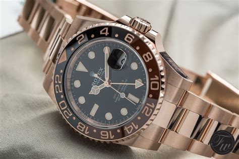 Gmt and universal standard time (utc). Hands-On With The Rolex GMT-Master II Everose Reference ...