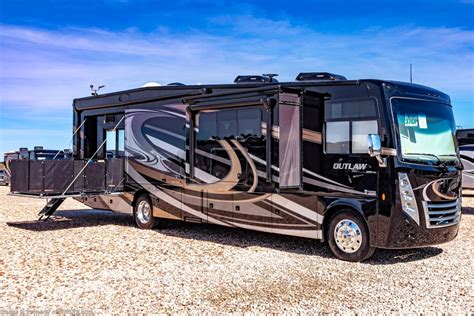 New 2019 Thor Motor Coach Outlaw 37gp Toy Hauler For Sale At Mhsrv W 2
