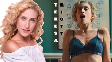 Teresa Riott Valeria Lesbian Celebrity Compilation Maintream Pussy