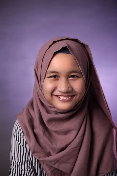 Happy Muslim Girl Stock Photo Image Of Arabic Ethnic 152624554