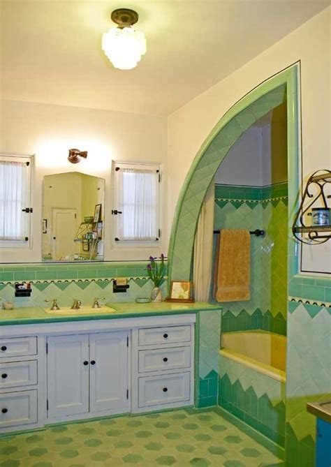 Dazzling Tile For Art Deco Baths Deco Bathroom Vintage Bathrooms