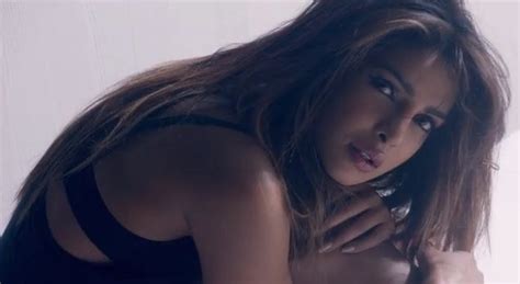 Priyanka Chopra Debuts New Song I Can T Make You Love Me The American Bazaar
