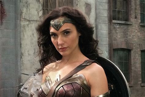 Wonder Woman Nuevas Fotos De Gal Gadot Como La Mujer Maravilla Y Chris