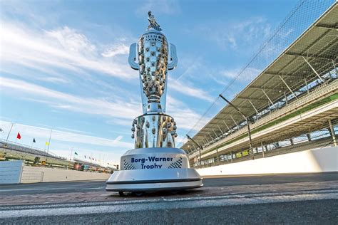Et on nbc with 135,000 fans expected to attend the race. Las 500 Millas de Indianápolis con turbos BorgWarner
