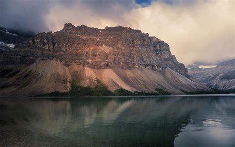 Bow Lake Icefields Parkway Photograph By Dan Sproul