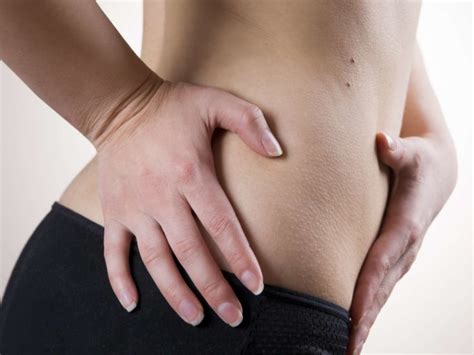 Causes of pain in the lower right side abdomen what do sided organs include? Blood In Stool And Lump Under Ribs