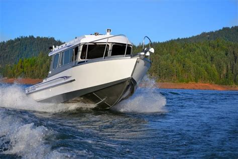 Research 2014 River Hawk Boats Sh Offshore 26 On