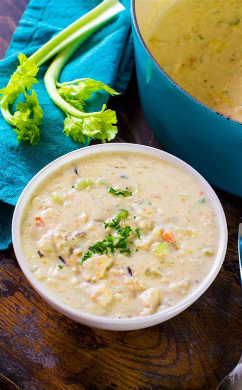 This is a copycat recipe, with ingredients that match panera's wild rice soup. Panera Bread Chicken Wild Rice Soup | Recipe | Chicken ...