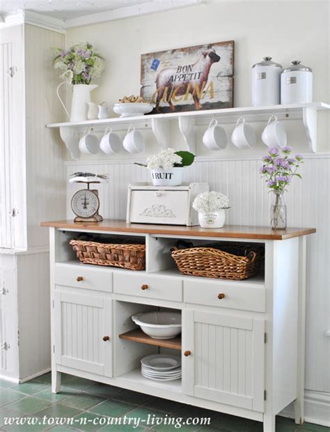 Farmhouse Kitchen Decor Get The Look Town And Country Living