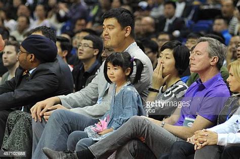 Yao Ming Daughter Photos And Premium High Res Pictures Getty Images