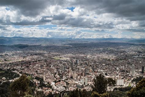 In kolumbien fand über rund fünfzig jahre ein bewaffneter konflikt statt, dessen beginn auf die jahre 1964 bis 1966 datiert wird. Bogotá - Warum ich in diese Stadt nicht mehr zurückkehren ...