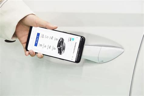 Hyundai Reveals Smartphone Based Digital Key Practical Motoring