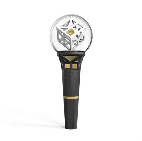 These Are The 25 Best Official K Pop Lightsticks Chosen By Fans