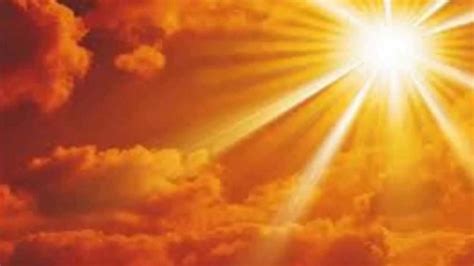 As a prosperity, a kind of text between prose and poem is called. "Sonne", Prosagedicht von Lisa Baumfeld, vom Wortmann ...