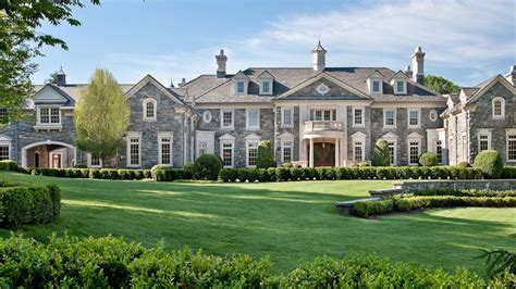 This $40 million mansion has been empty for eight years