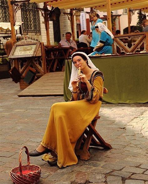 Pin by a. I. on Estonia | Traditional dresses images, Traditional