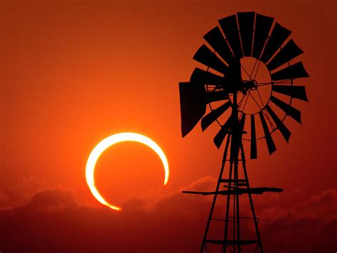 2012 Annular Solar Eclipse Photograph By Willoughby Owen