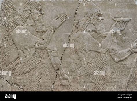 King Of Assyria 883 859 Bce Hi Res Stock Photography And Images Alamy