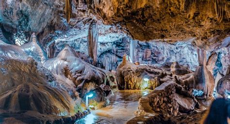 Las Cuevas Más Espectaculares De España Viaje Al Centro De La Tierra