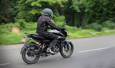 Bajaj pulsar 180 dtsi specifications. Should you buy the Bajaj Pulsar NS 160 for 78k? - Rediff ...