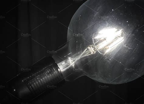 Glowing Vintage Light Bulb By Kyna Studio On Creativemarket Vintage
