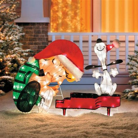 Home Sensibles Christmas Yard Art Decorations 32 Lighted Schroeder And