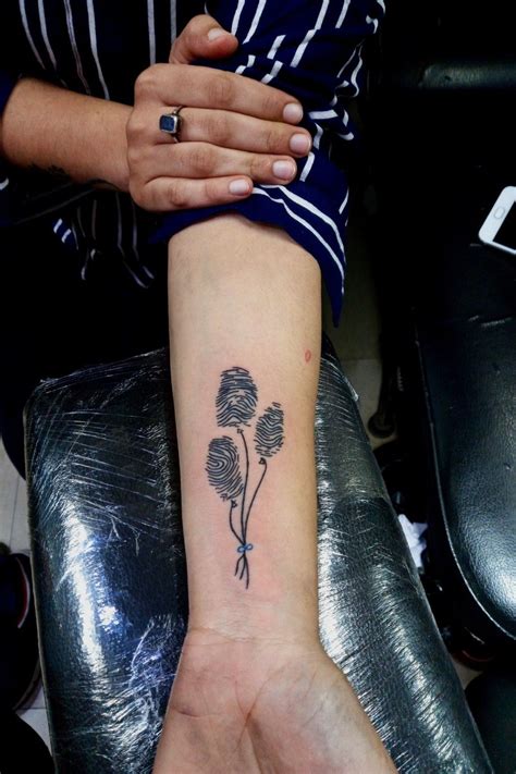 Top More Than 72 Fingerprint Flower Tattoo Best In Eteachers