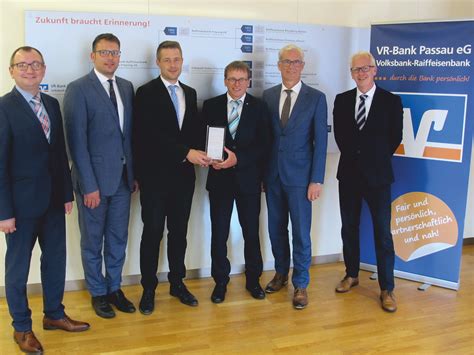 Wir beraten sie gerne nach individueller terminvereinbarung unter telefon 07361 507. VR-Bank Passau eG Auszeichnung Top Fördermittelbank