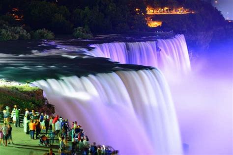 Niagara Falls Usa Day And Night Small Group Tour With Dinner Getyourguide