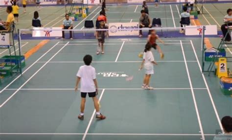 กีฬา แบดมินตัน ในโอลิมปิก เข้าสู่ กีฬาโอลิมปิก ครั้งแรกในปี 1972 ที่ เมืองมิวนิก ประเทศเยอรมนี ในครั้งนั้นยังเป็นกีฬาสาธิต. พื้นกีฬาแบดมินตัน PB Sport ในการแข่งขัน BTS-Sena Badminton ...