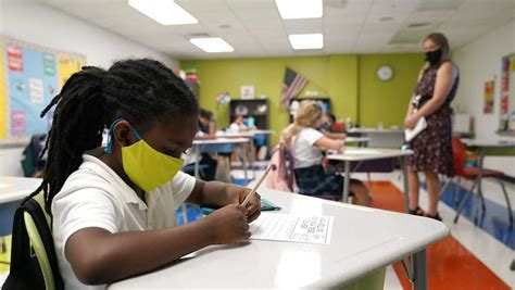 making schools a dangerous place aclu sues south carolina over ban on school mask mandates