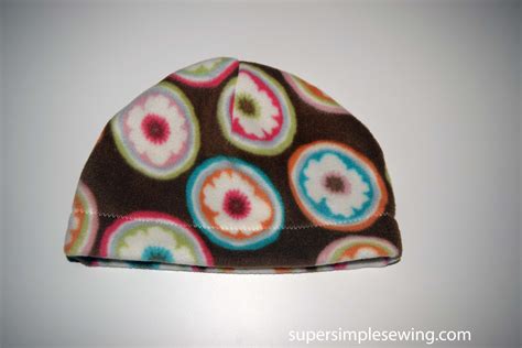 Easy Fleece Hat Tutorial And Pattern With Tips For Polar Fleece