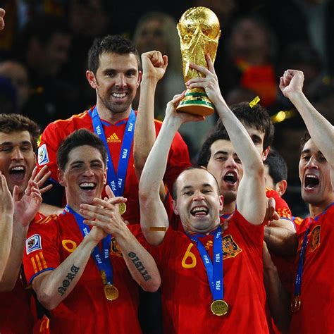 Spain World Cup 2014 Roster Squad Info And Group Stage Predictions