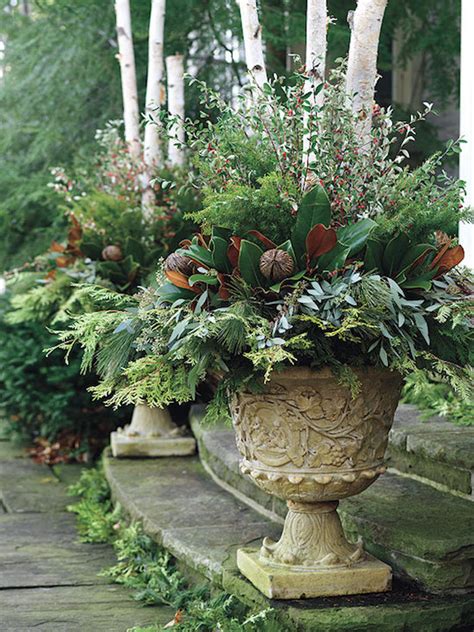 Gorgeous Christmas Urns  OMG Lifestyle Blog