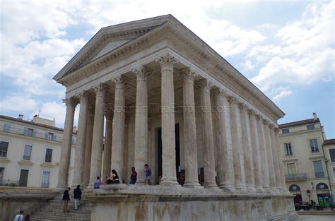 The maison carrée is an ancient building in nîmes, southern france; Interior Maison Carree Inside - Maison Carree - The lost ...