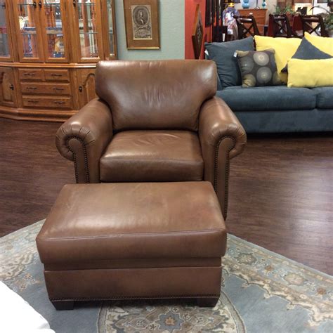 Where are the ethan allen furniture factories? This handsome Ethan Allen set has nailhead details on both ...