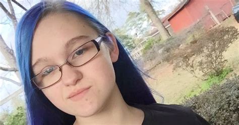 Missing Girls Mom Believes Someone Snatched Her Huffpost