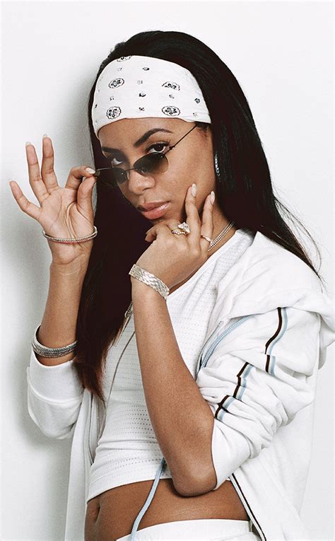 Remembering Aaliyahs Triumphs Before Her Tragic End E News Uk