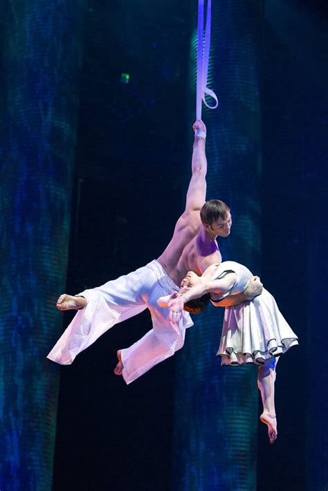 ‘cirque Du Soleil Worlds Away In 3 D The New York Times