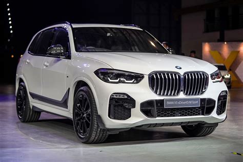 You are now easier to find information about bmw mpv, suv, sedan, sport, coupe and hatchback cars with this information including latest bmw price list in malaysia, full specifications. 2019 BMW X5 & BMW X2 M35i previewed - Estimated RM400k ...