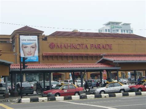 Browse expedia's selection of 614 hotels and places to stay closest to how many hotels will i be able to find near dataran pahlawan melaka megamall? Dataran Pahlawan Melaka Megamall - 2018 All You Need to ...