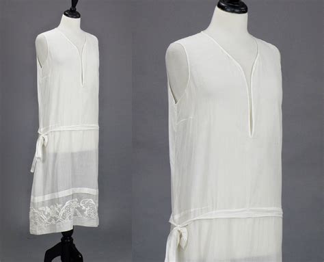 Vintage 1920s Embroidered White Cotton Summer Dress Medium