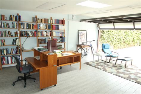 Whether it is for children to carry out homework or for you or another member of the family to have somewhere quiet and organised to work from, garage conversion home offices are a great idea. Garage Conversion - Contemporary - Home Office - Los Angeles - by Garage Conversions | Houzz AU